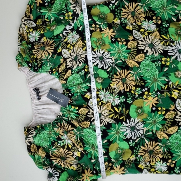 Bold green yellow boho large floral print vintage inspired peasant blouse - Picture 6 of 7